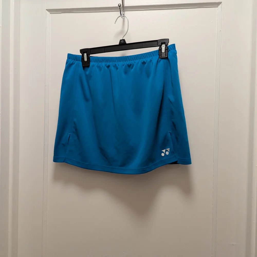 Yonex Women's Athletic Skort in Teal
